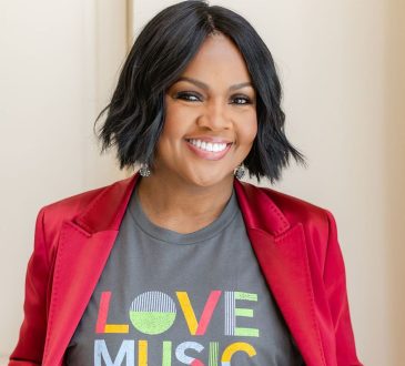 Cece Winans