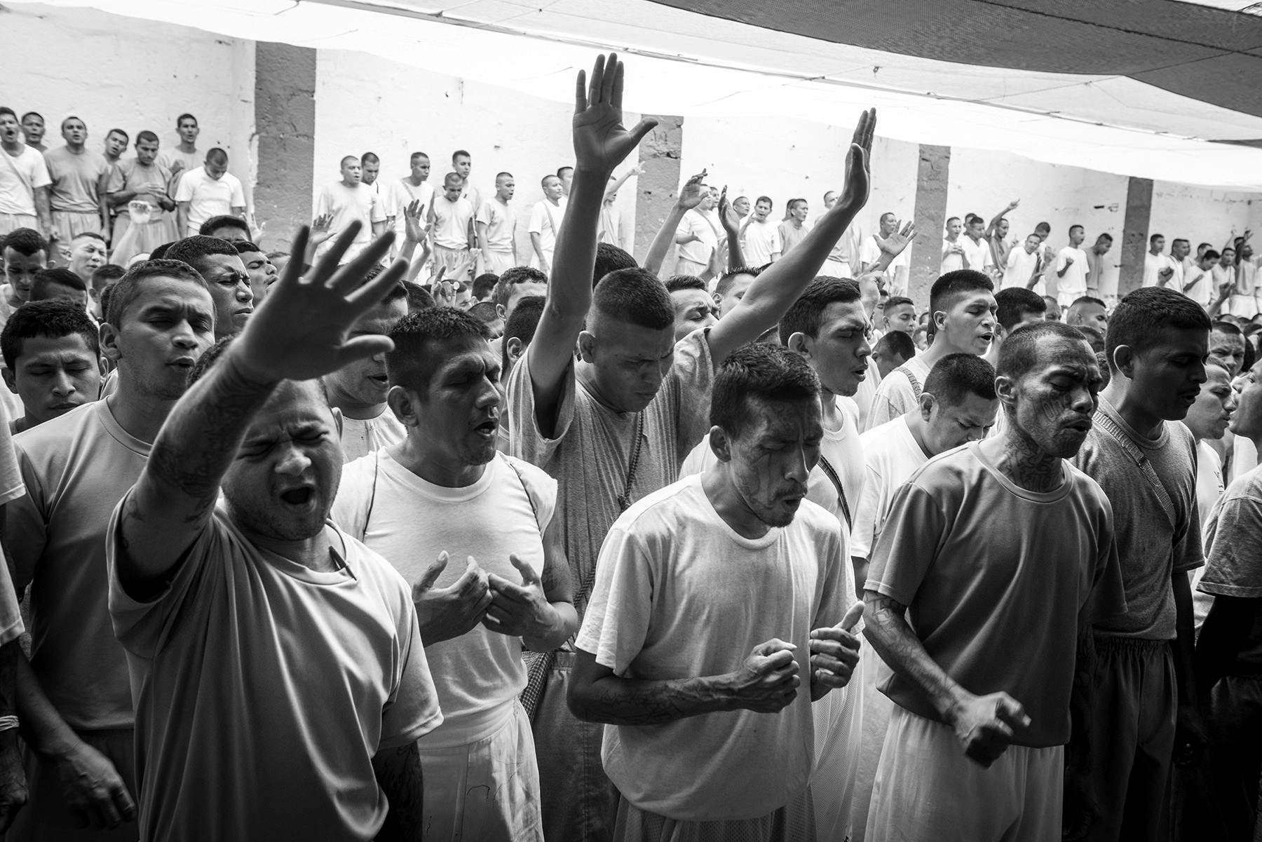 Gospel in Chains: El Salvador’s Prison Ministry Struggles Amid Gang ...